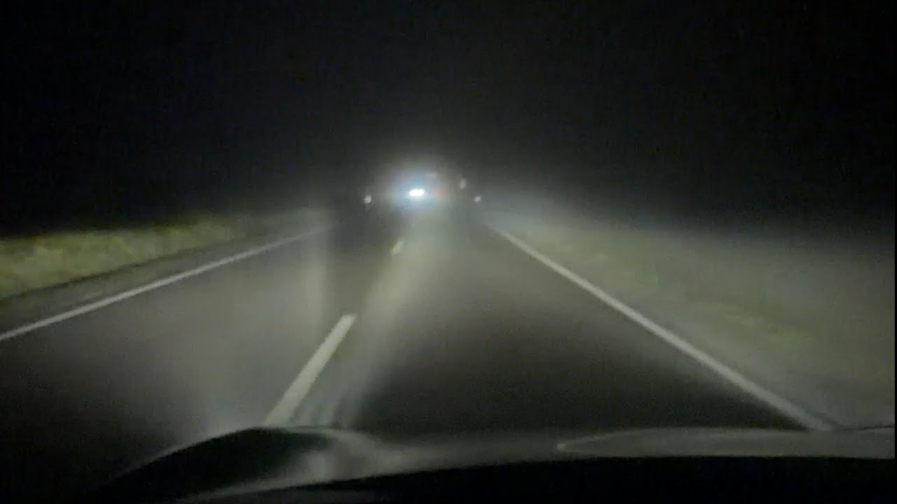 “2024 Tesla Model 3 Highland Matrix Headlights REFUSE to Dim in Fog (Part 1. Real World Test)”
