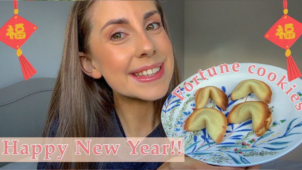 Making Fortune Cookies for Chinese New Year!! // My FIRST time!