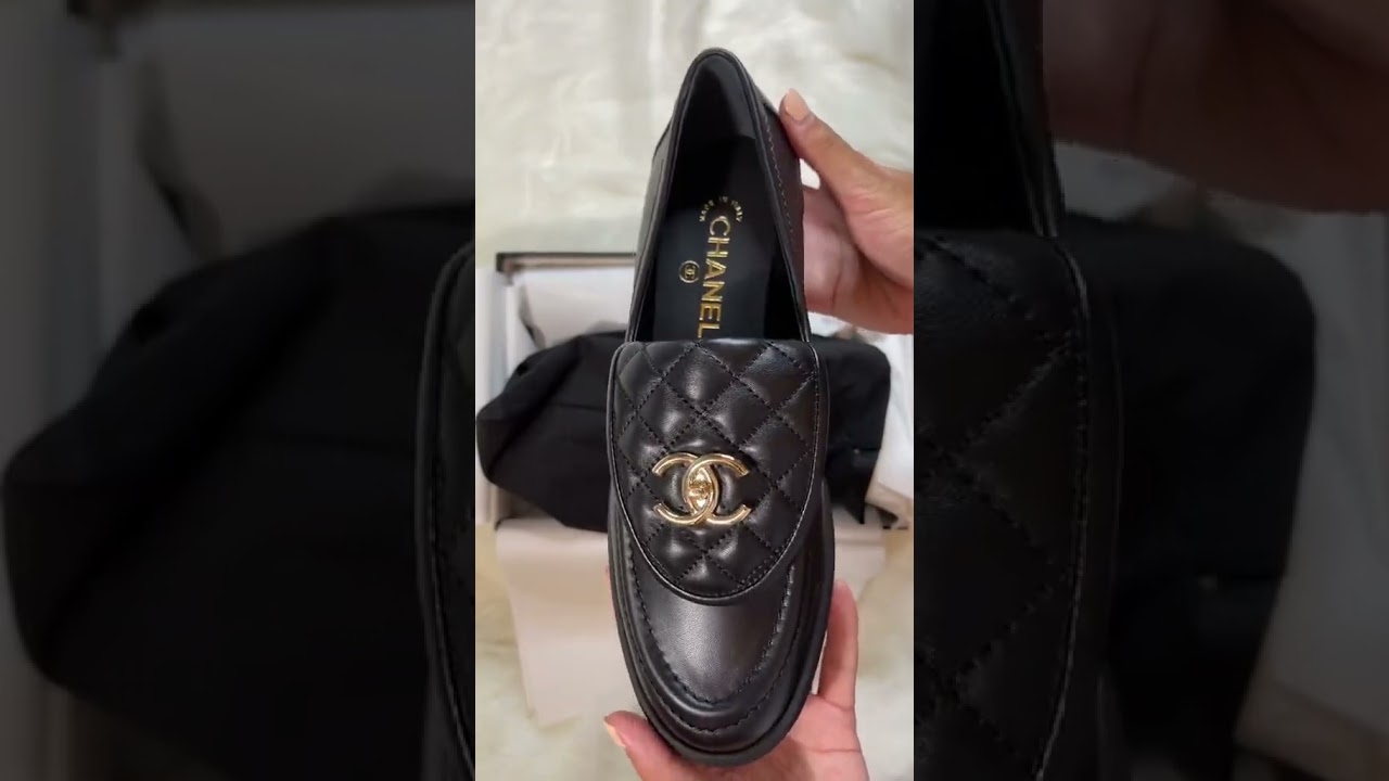 These Chanel shoes are a classic😍