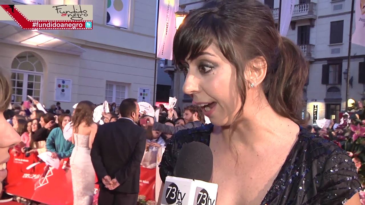 Festival de M&aacute;laga Carmen Ruiz en la Alfombra Roja del #17festivalmalaga #fundidoanegro