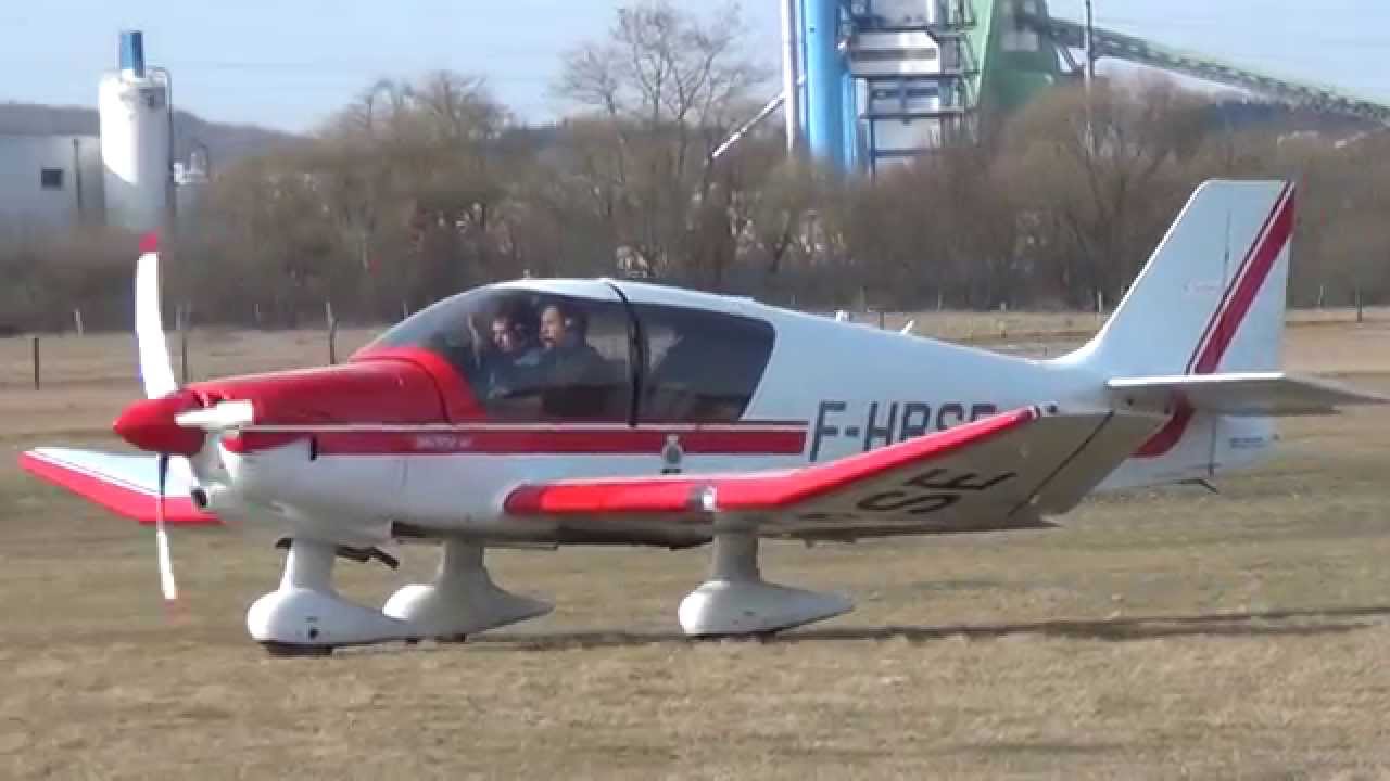 Décollage d'un Robin Ecoflyer F-HBSE