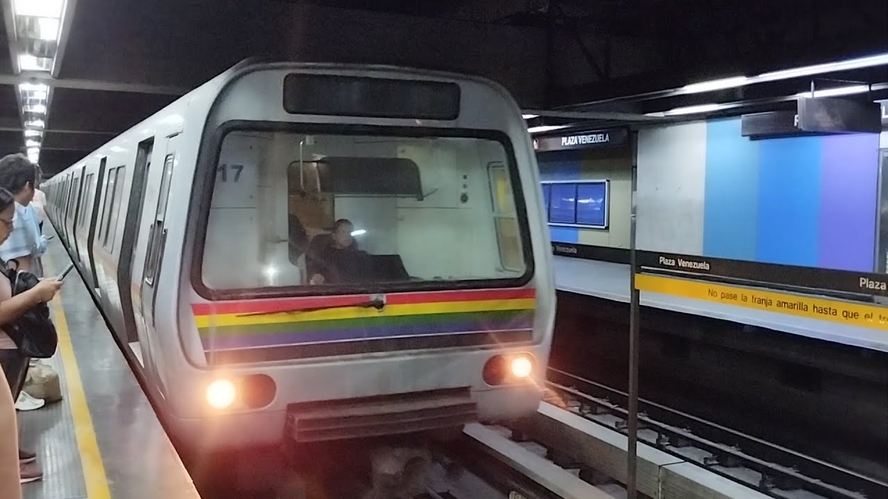 Metro De Caracas Linea 3 Alstom S3 Entrando a la Estación Plaza Venezuela Dirección La Rinconada