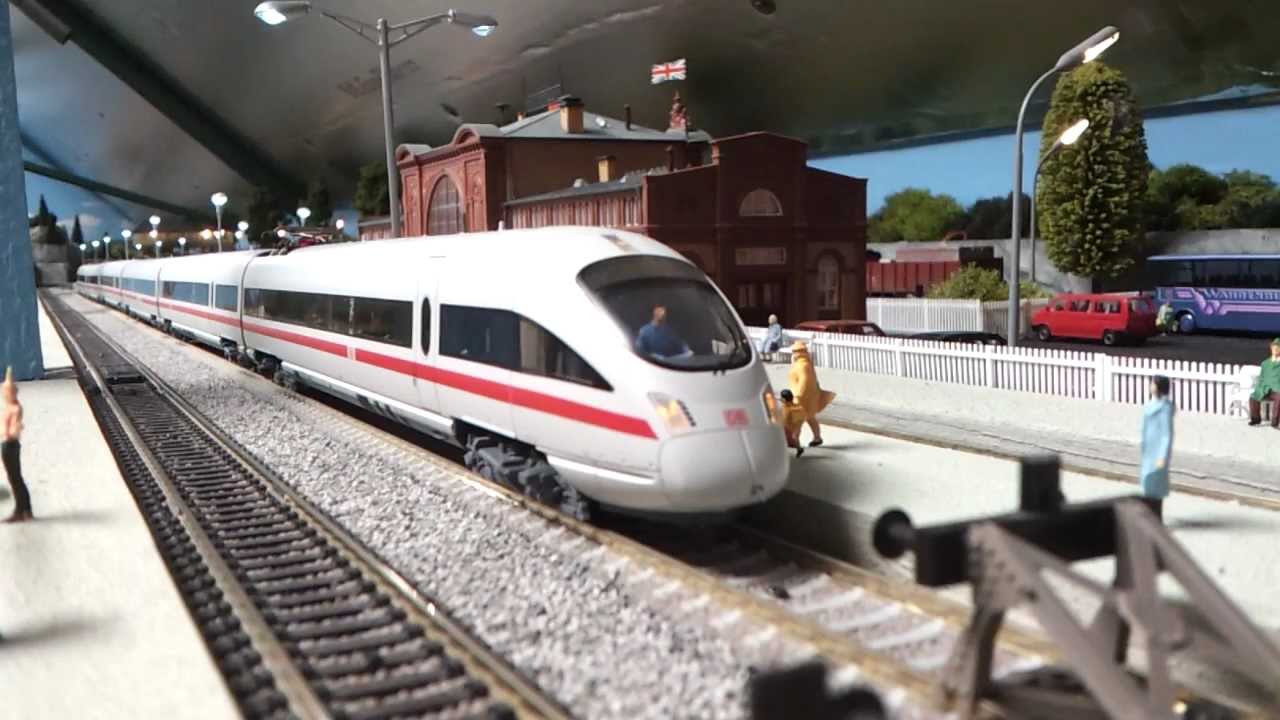 Fleischmann ICE T train