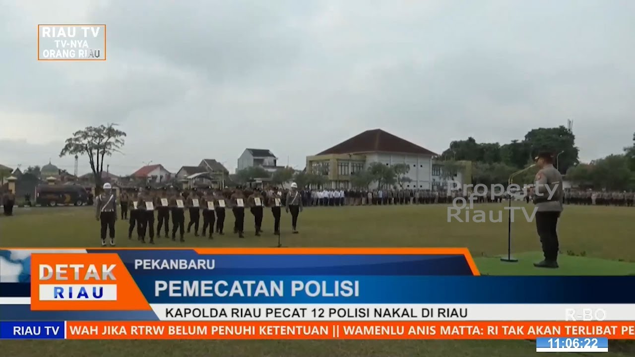 KAPOLDA RIAU PECAT 12 POLISI NAKAL DI RIAU