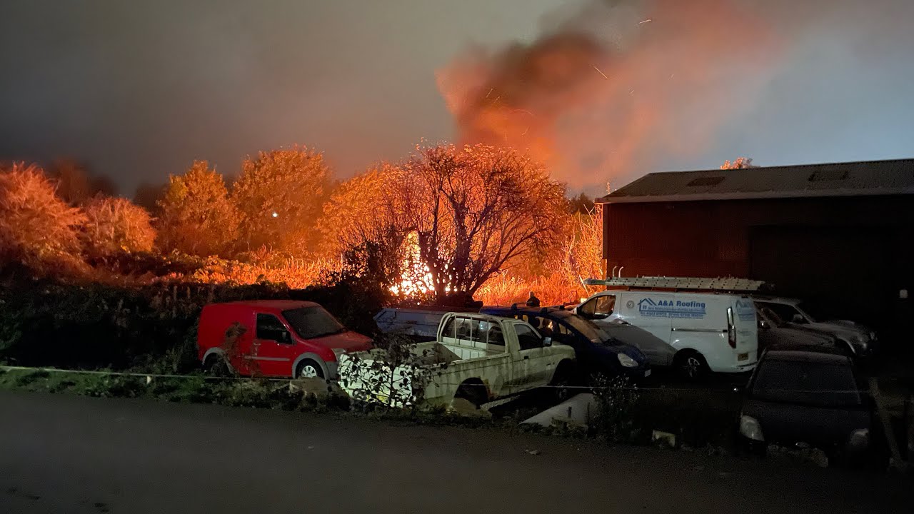 [LARGE] Fire in the open in Malton