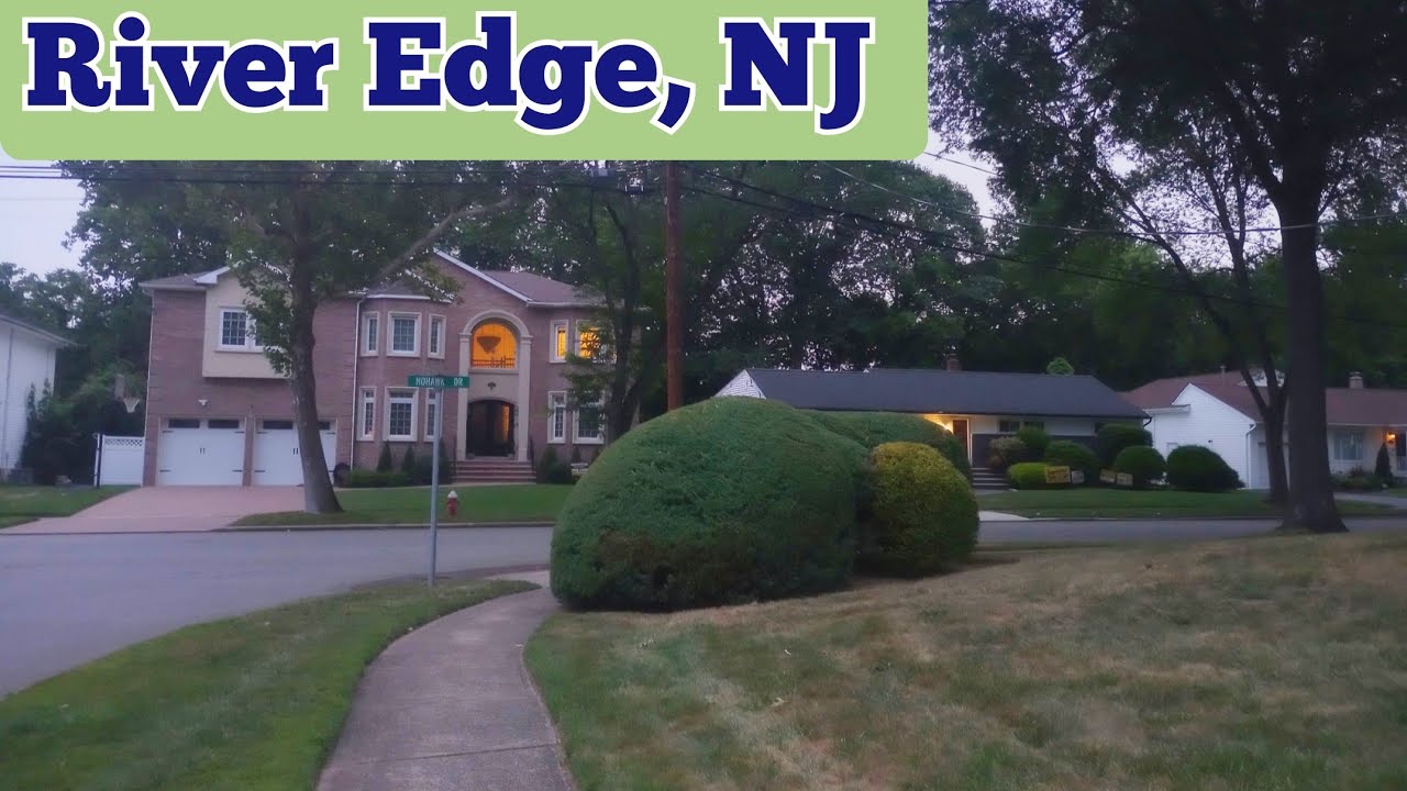 Walking in River Edge, New Jersey, USA | Some of the streets of the southern part of the town