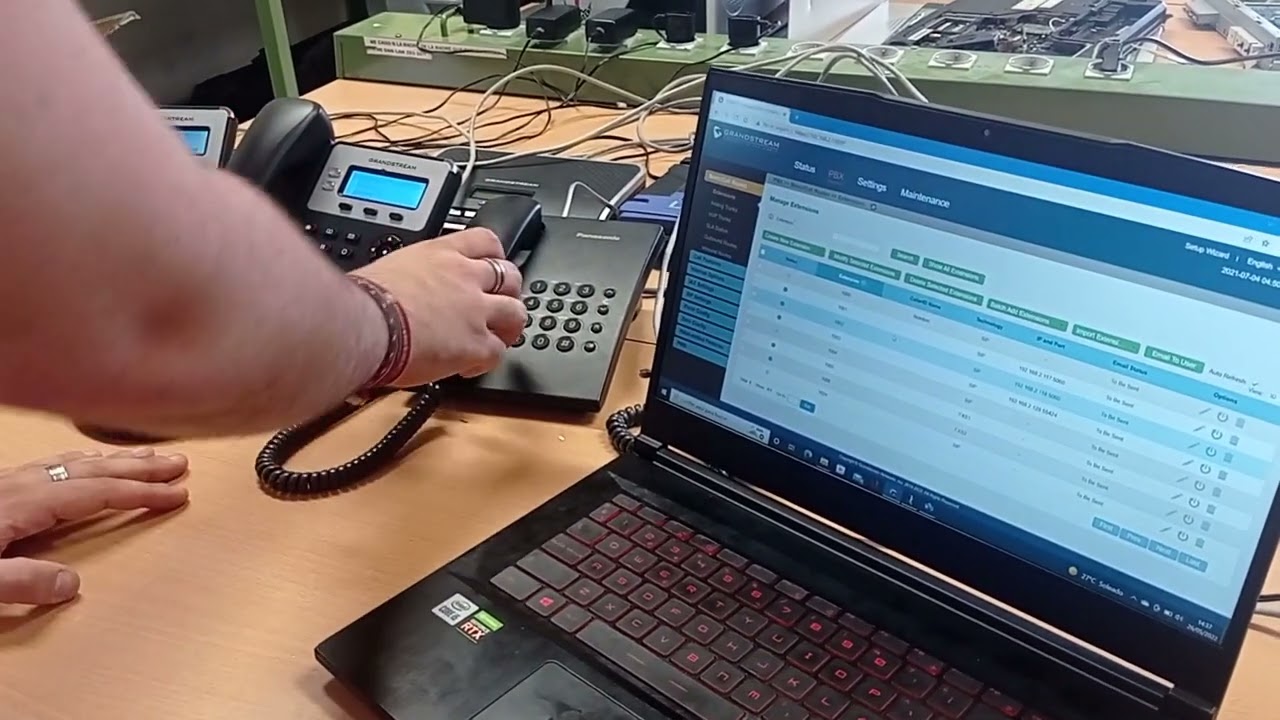 GRANDSTREAM UCM 6102-Jes&uacute;s Mazuelos