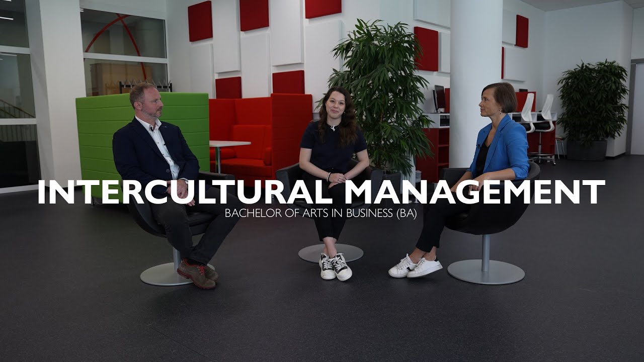 INTERCULTURAL MANAGEMENT | Shaping future multilingual leaders | BACHELOR | INTERVIEW