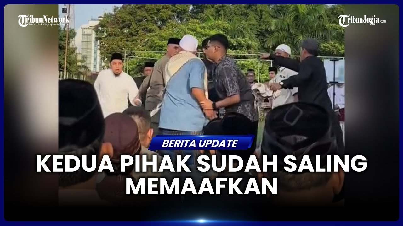 PENYEBAB TERJADINYA KERIBUTAN SAAT SALAT ID DI LAPANGAN KAREBOSI, MAKASSAR
