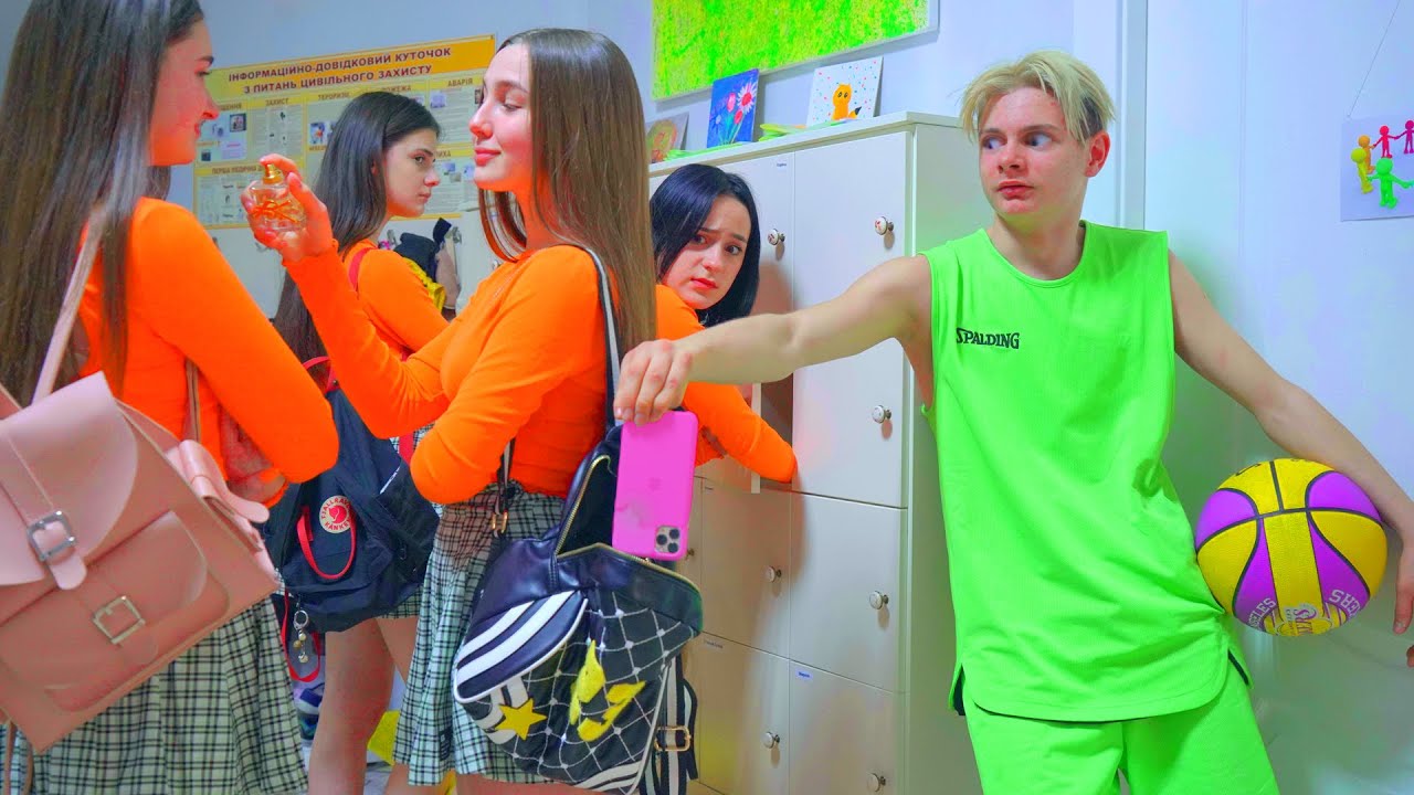 &iexcl;La vida cotidiana de los adolescentes en la escuela de Diana! Quien es el ladron en la escuela