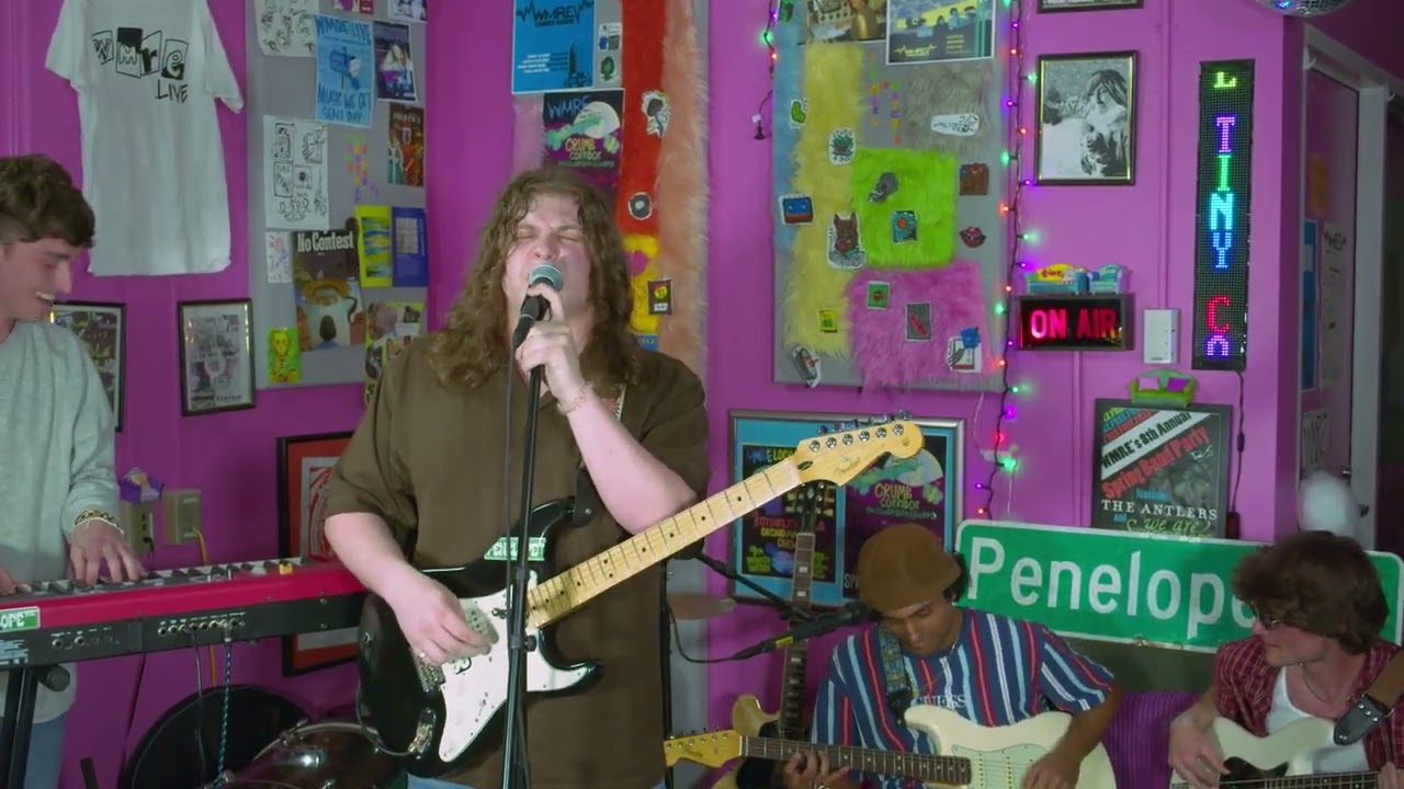 Penelope Road | Tiny Couch Concert
