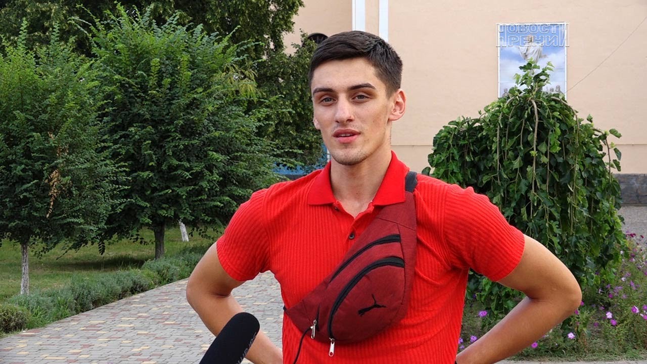 Рени встречал чемпиона мира по французскому боксу!