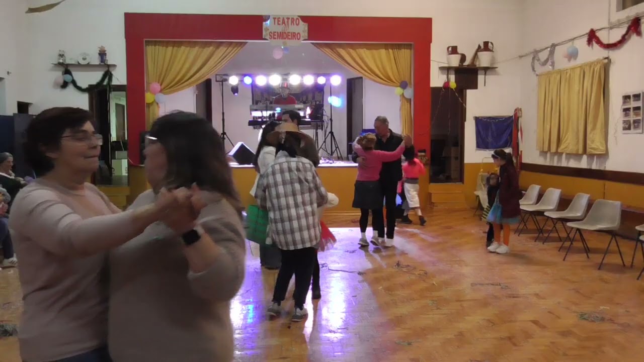 BAILE DE CARNAVAL EM SEMIDEIERO COM CARLOS PINTO  16 02 2026 7