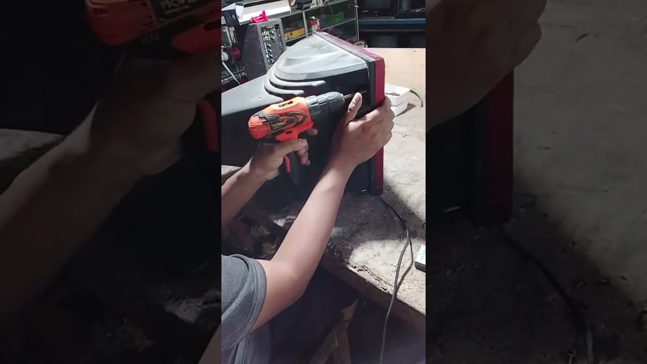 hexa elektronik sedang live sekarang!