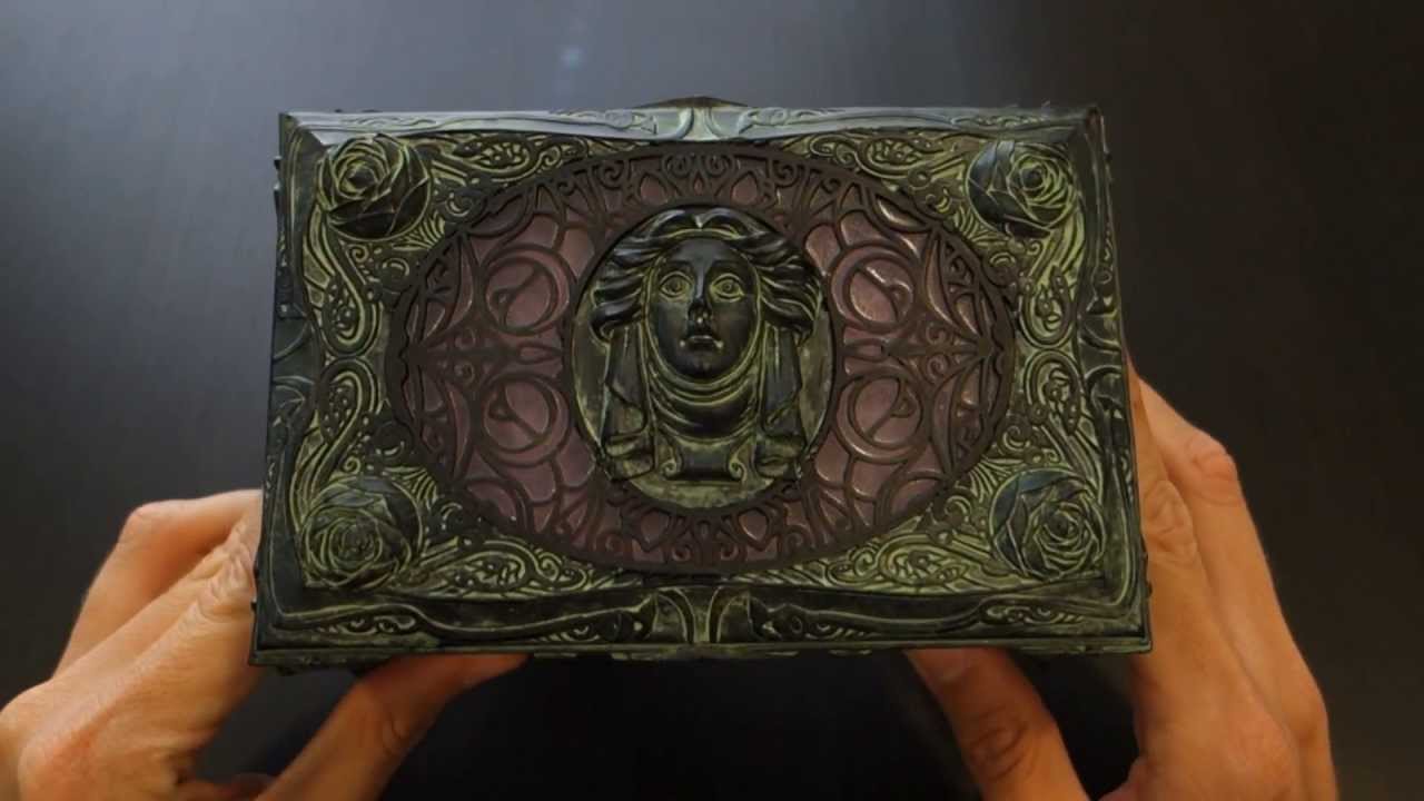 Disney Merchandise Review - Haunted Mansion Music Box