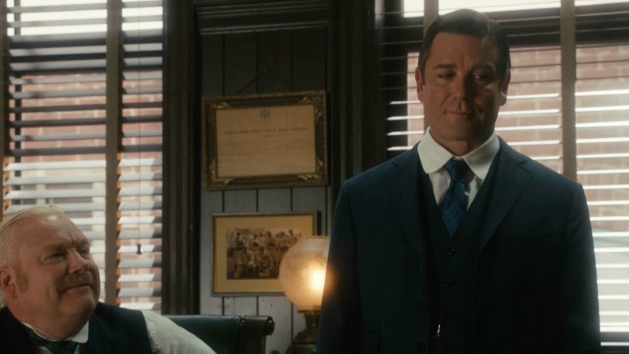Inspector Brackenreid, the Painter | Murdoch Mysteries