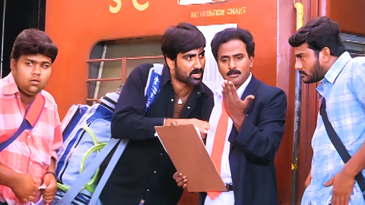 ट्रेन में बिना टिकट पकड़े गए Ravi Teja? 😲 आगे जो हुआ… | हिंदी डब्ड कॉमेडी | POLICE POLICE