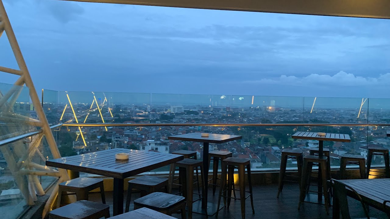 Penthouse Platinum Hotel Tunjungan Surabaya