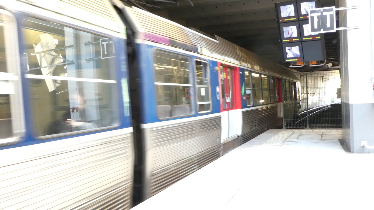 depart de train [Z6400, CERGY LE HAUT, PEGE, TRAIN DU PASEE]