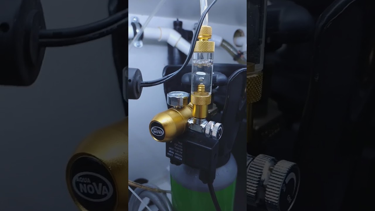 Aqua Nova Reduktor CO2/Płyn do licznika bąbęlk&oacute;w