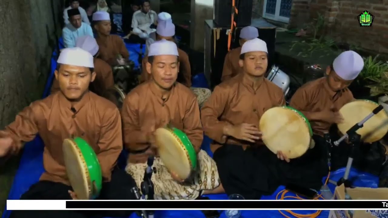 Allahuma Sholli Ala Muhammad l Hadroh Ikramsholla