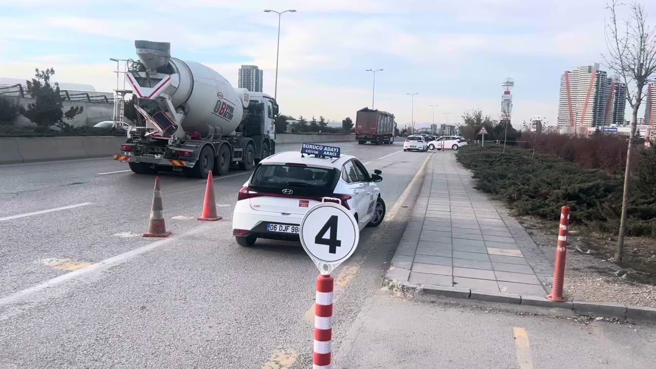 Tekrar tekrar L park Sizde hatalarımızı görün …Tabi varsa😔 Bahriye Başarılar 