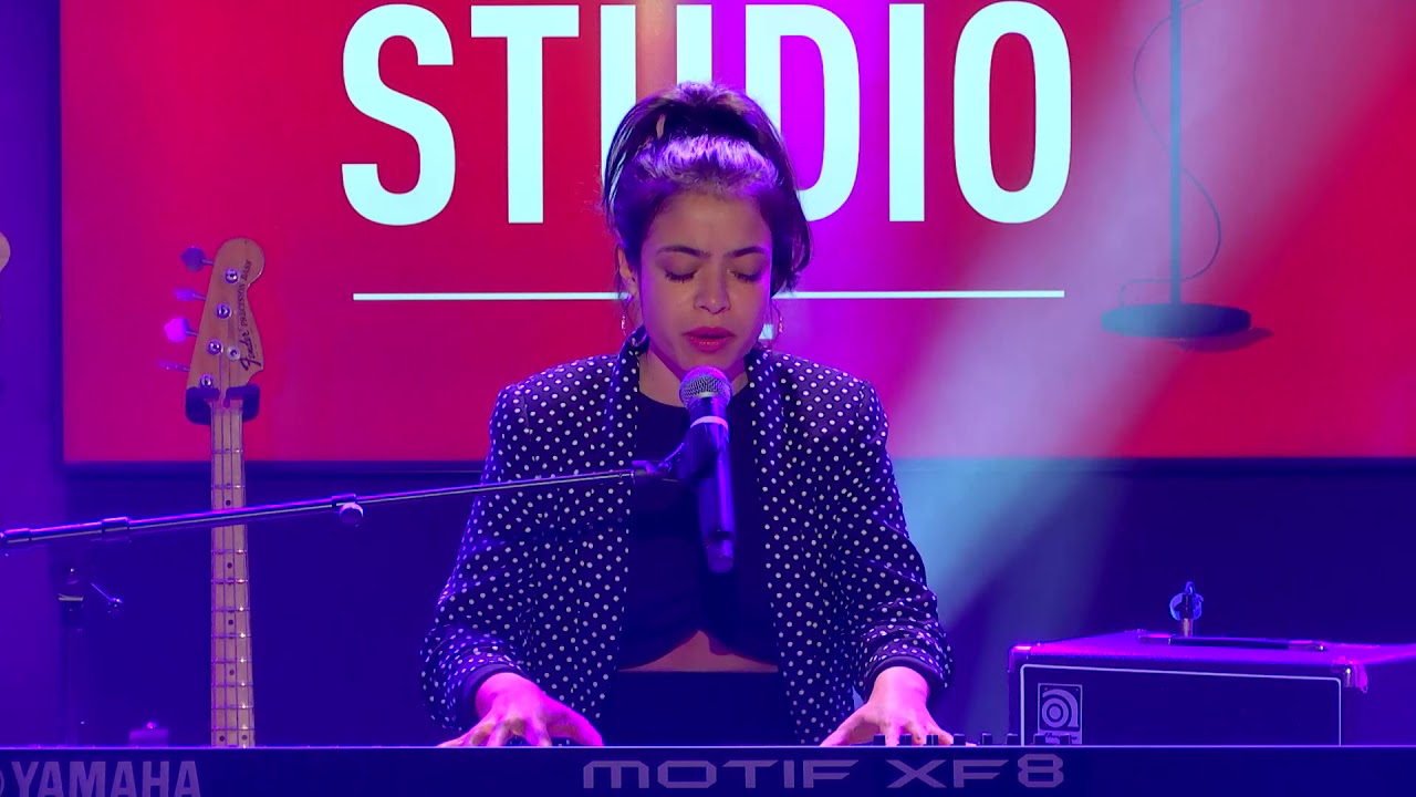 Mona - Yesterday (Live) - Le Grand Studio RTL