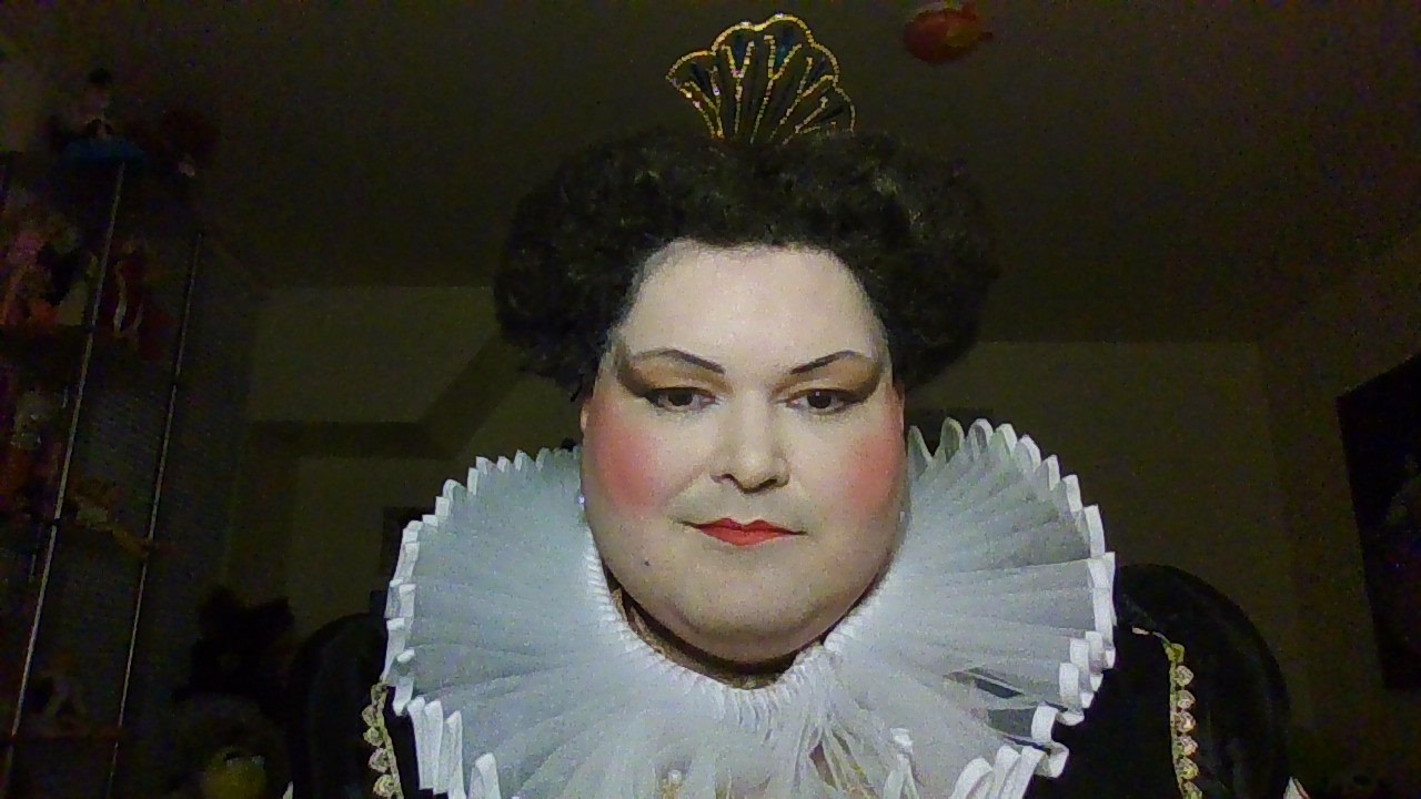 Surprise Stream with The Countess