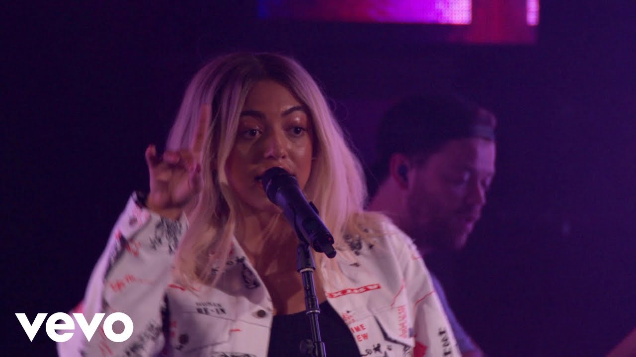 Mahalia - Hold On (feat. Buddy) [Live] [Vevo @The Great Escape 2018] ft. Buddy