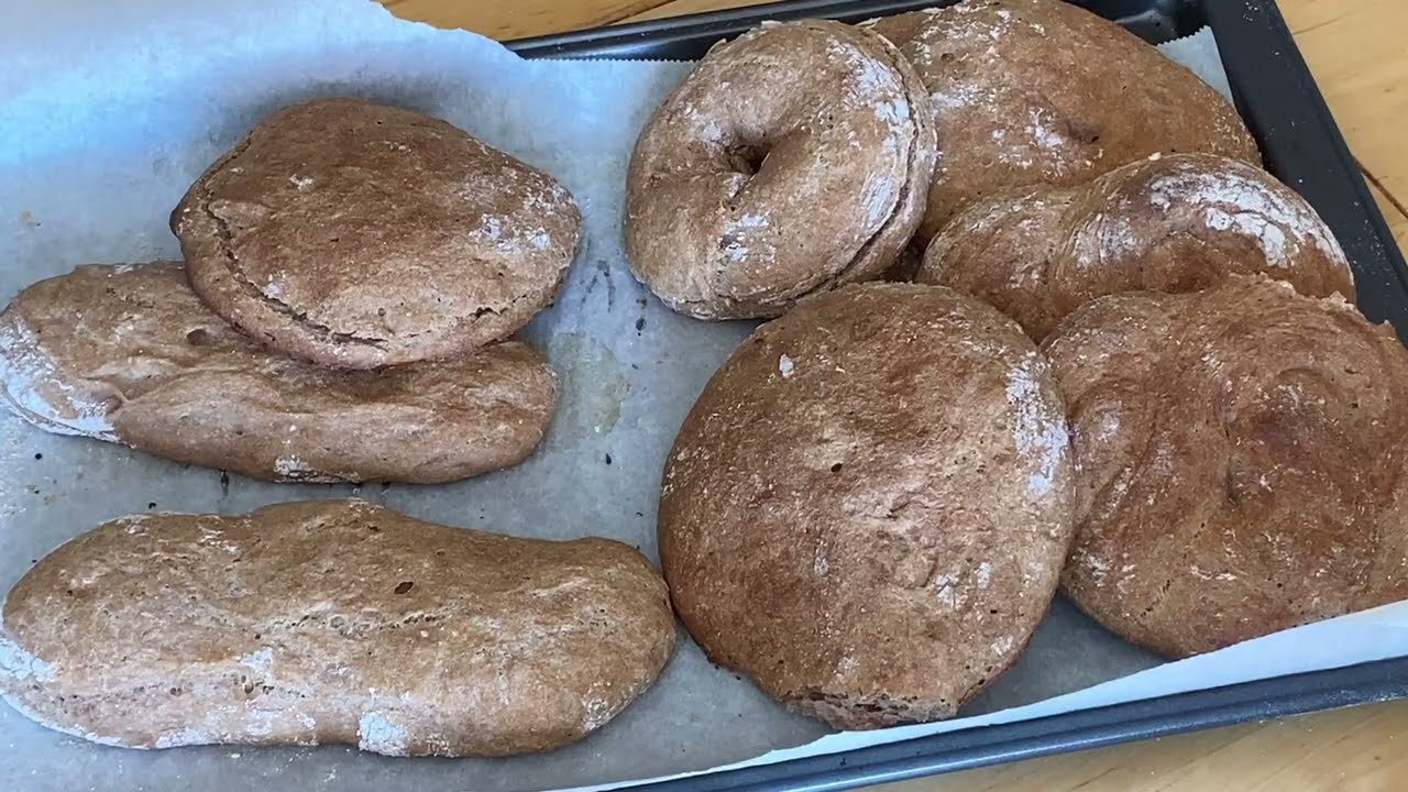 تشكيلة خبز الحنطة السوداء