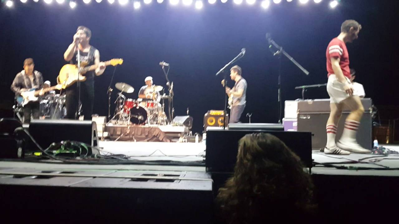 Vulfpeck - Beastly (ft. Bernard Purdie) & Something (Beatles cover) [Central Park]