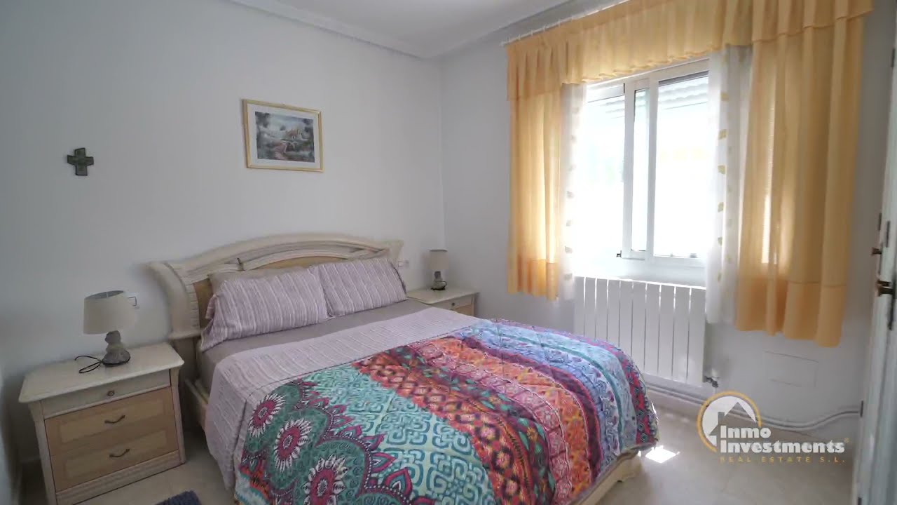 Extensive villa in the heart of La Zenia, Costa Blanca, Spain (Ref 7402)