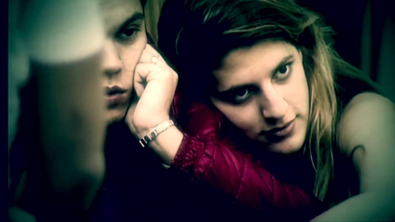 El amor es mas fuerte.            Marian y Brian, All of me.