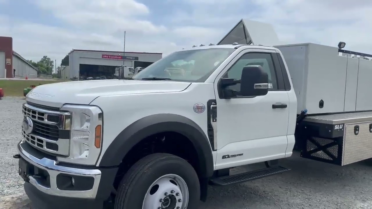 Ford F-550 Thunder Creek Upfit | Full Walkaround