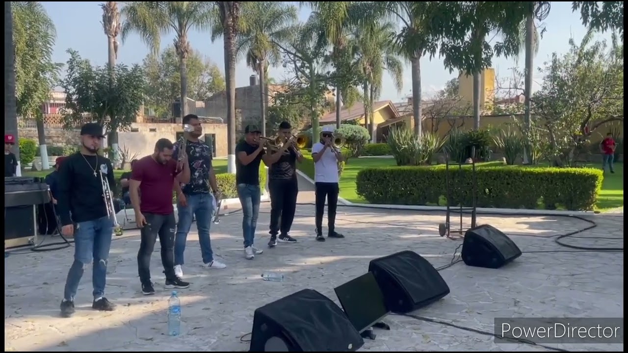 INTRO 2022 | Luis R Conrriquez Y Su Banda LR | En Vivo