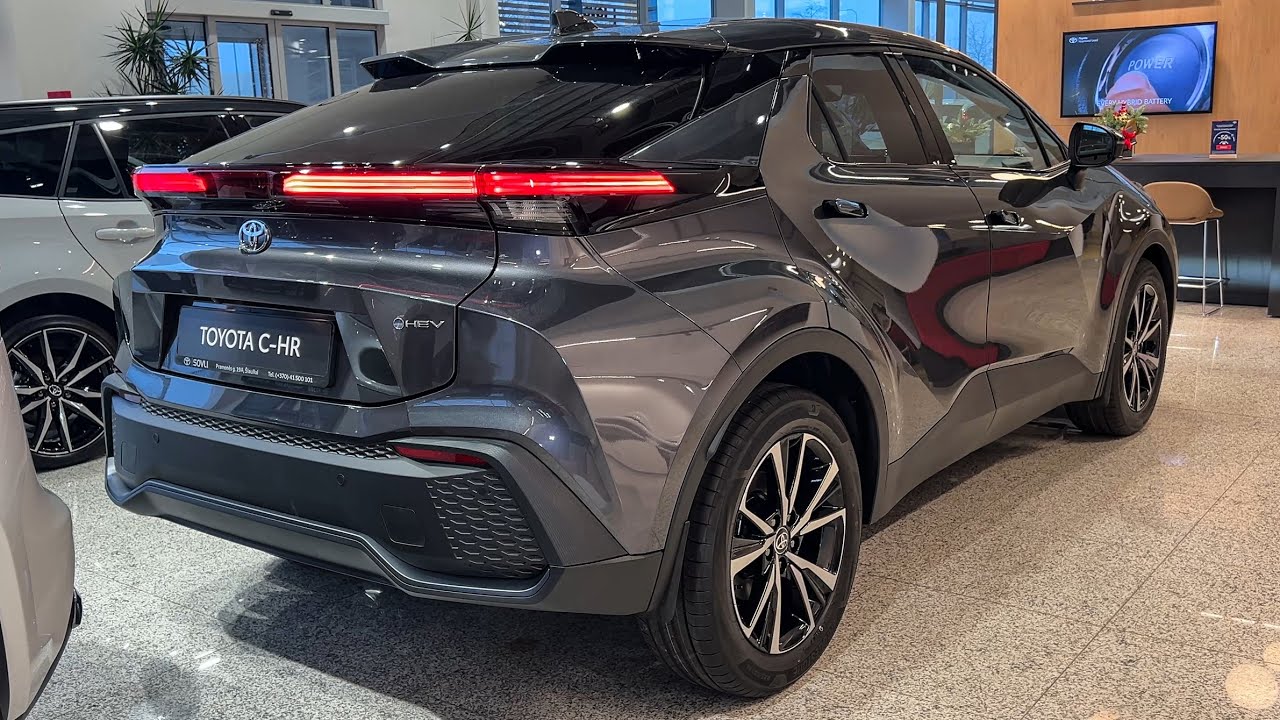 2026 Toyota C-HR Hybrid - Full Visual Review (Interior and Exterior)