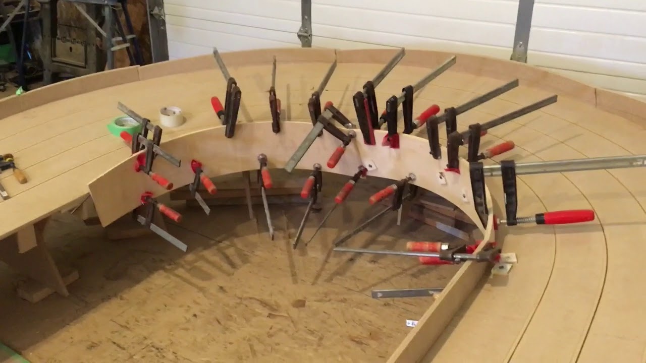 Steve Ogilvie Builds a Slot Car Track walkaround