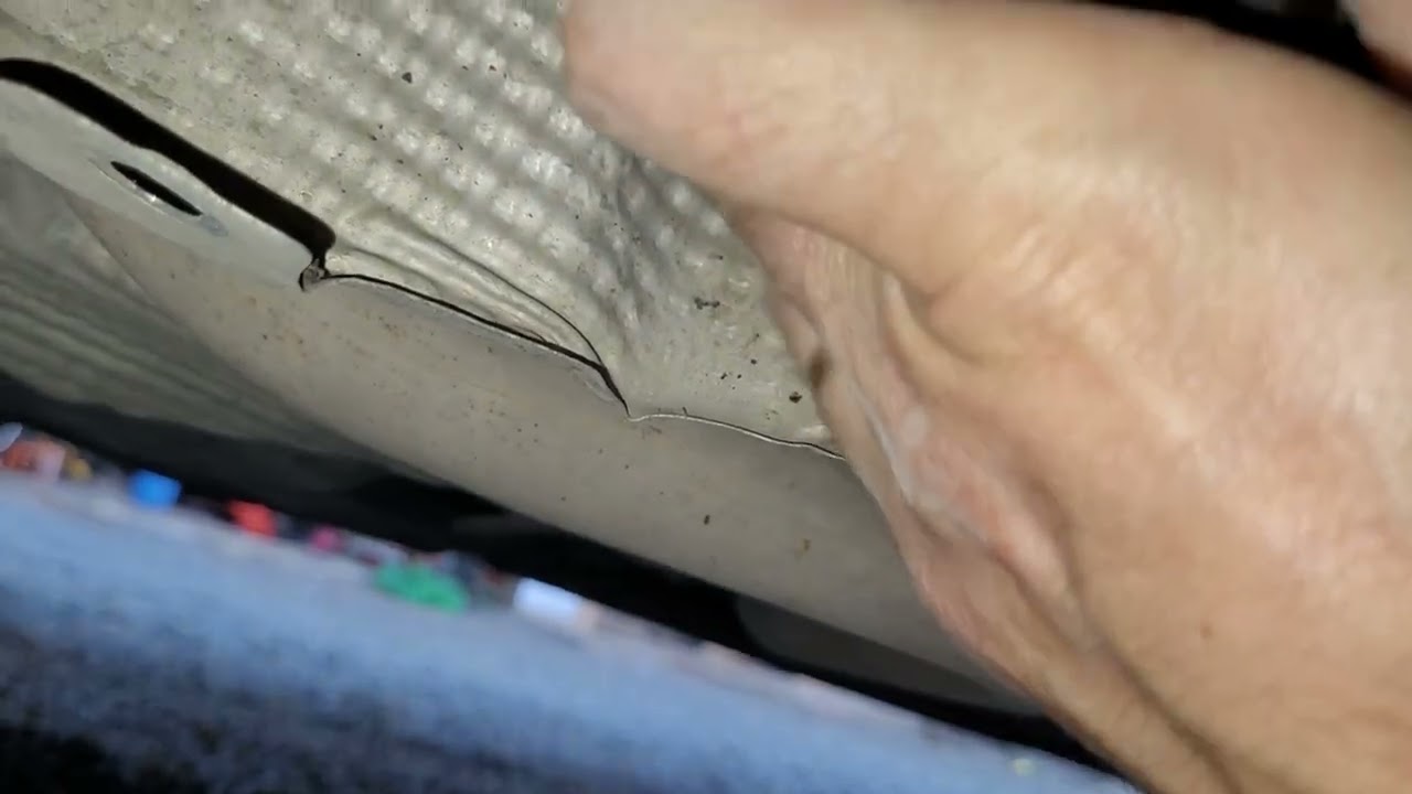 Como reemplazar el filtro de nafta del Citroen C3???   Paso a paso....