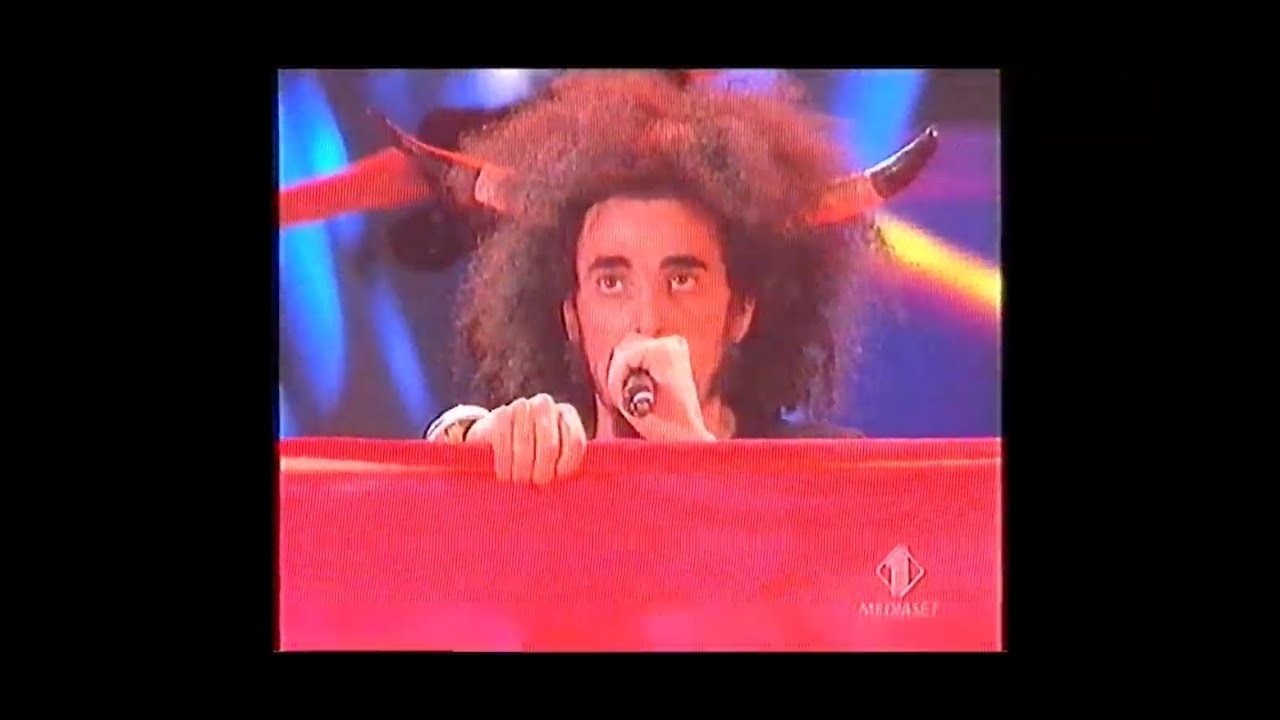Caparezza - Dalla Parte Del Toro (1 Finale Del Festivalbar 2006 Verona)