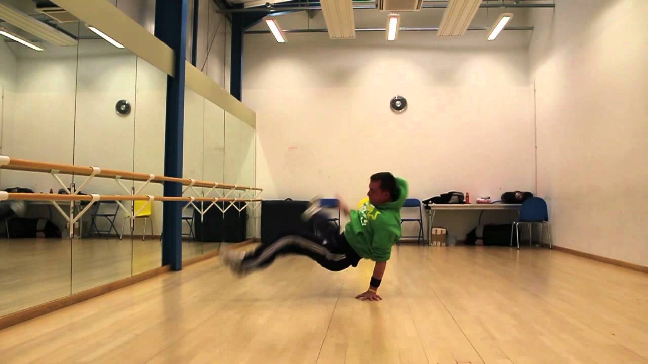 Mike Wilson 3RUN - Movement VLOG No4 Windmills to Flares Pt2