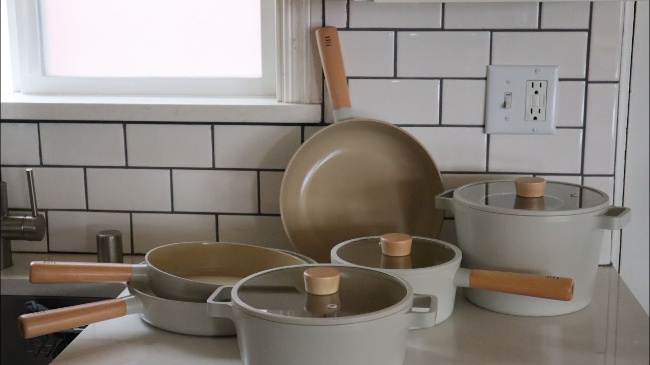 Unboxing Neoflam Fika cookware set from Korea
