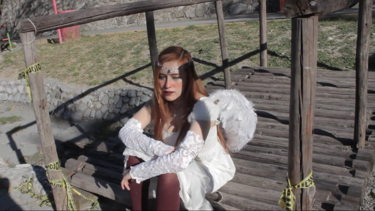 I saw an angel (Puzzle cover) - Dominique Crowl