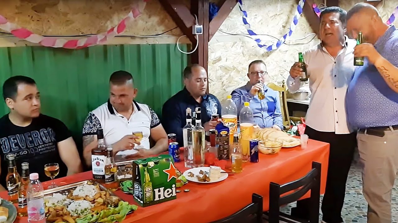 Markovics József  - ♥♦♥ Könycsepp csorog a pohárba ! ♥♦♥
