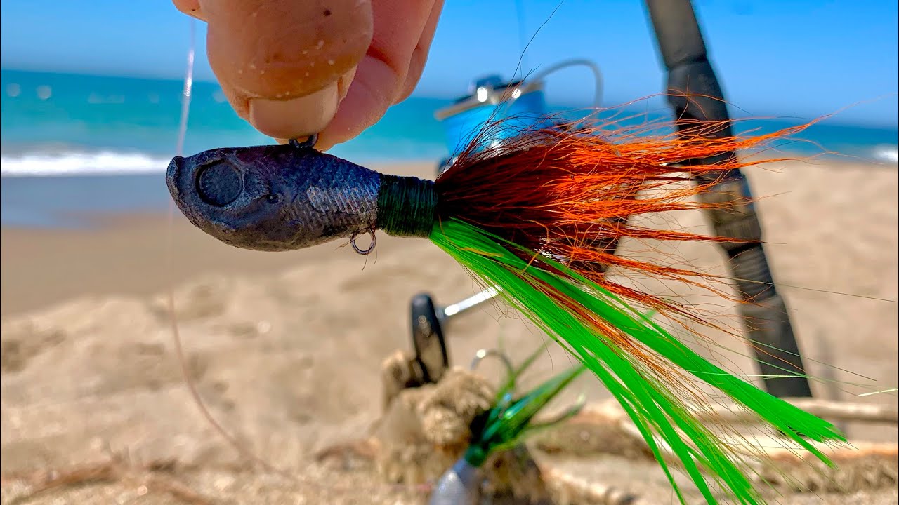 Este SEÑUELO NO debe FALTAR en tu CAJA de PESCA || pesca de PLAYA con BUCKTAIL JIG.