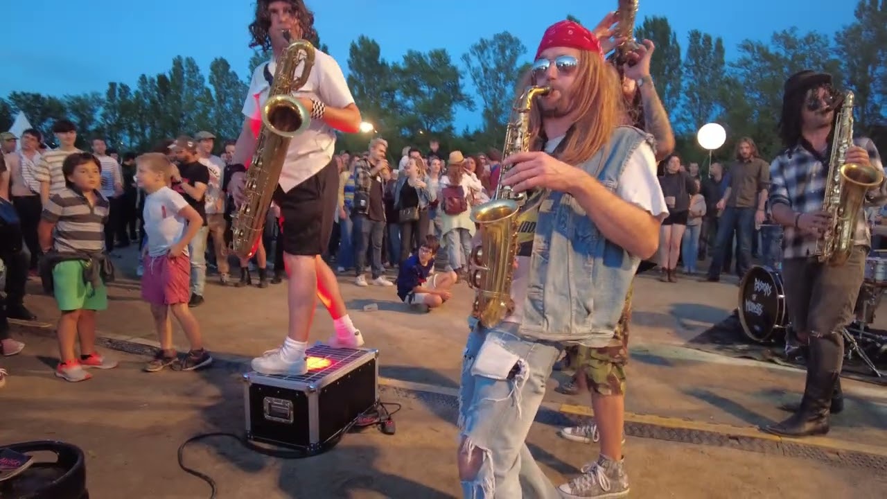 Pastors of Muppets - Master's apprentices