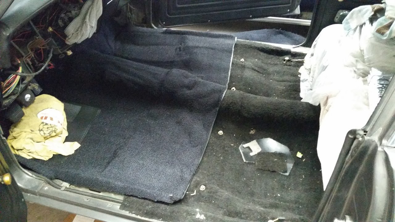 1972 Nova SS installing new carpet and testing the seat belt warning