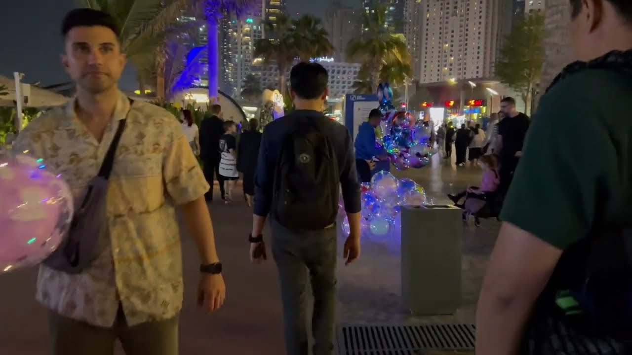 4K MIDNIGHT WALK at JBR Beach Dubai 2025 🌙| جولة ليلية في جميرا بيتش| Dubai Nightlife | Walk Tour 🇦🇪