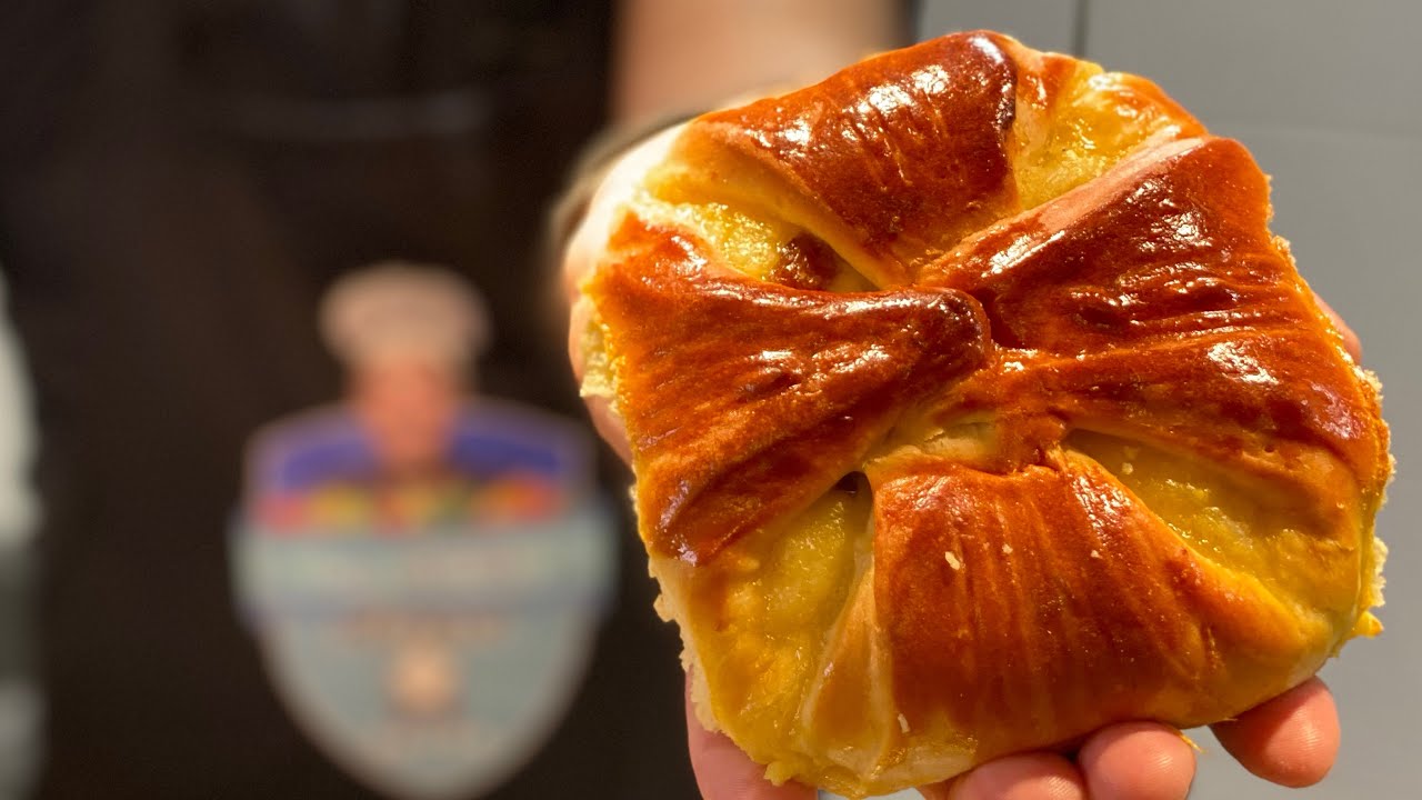 Poale-n brau (BRANZOAICE) 🥐 cu branza si stafide