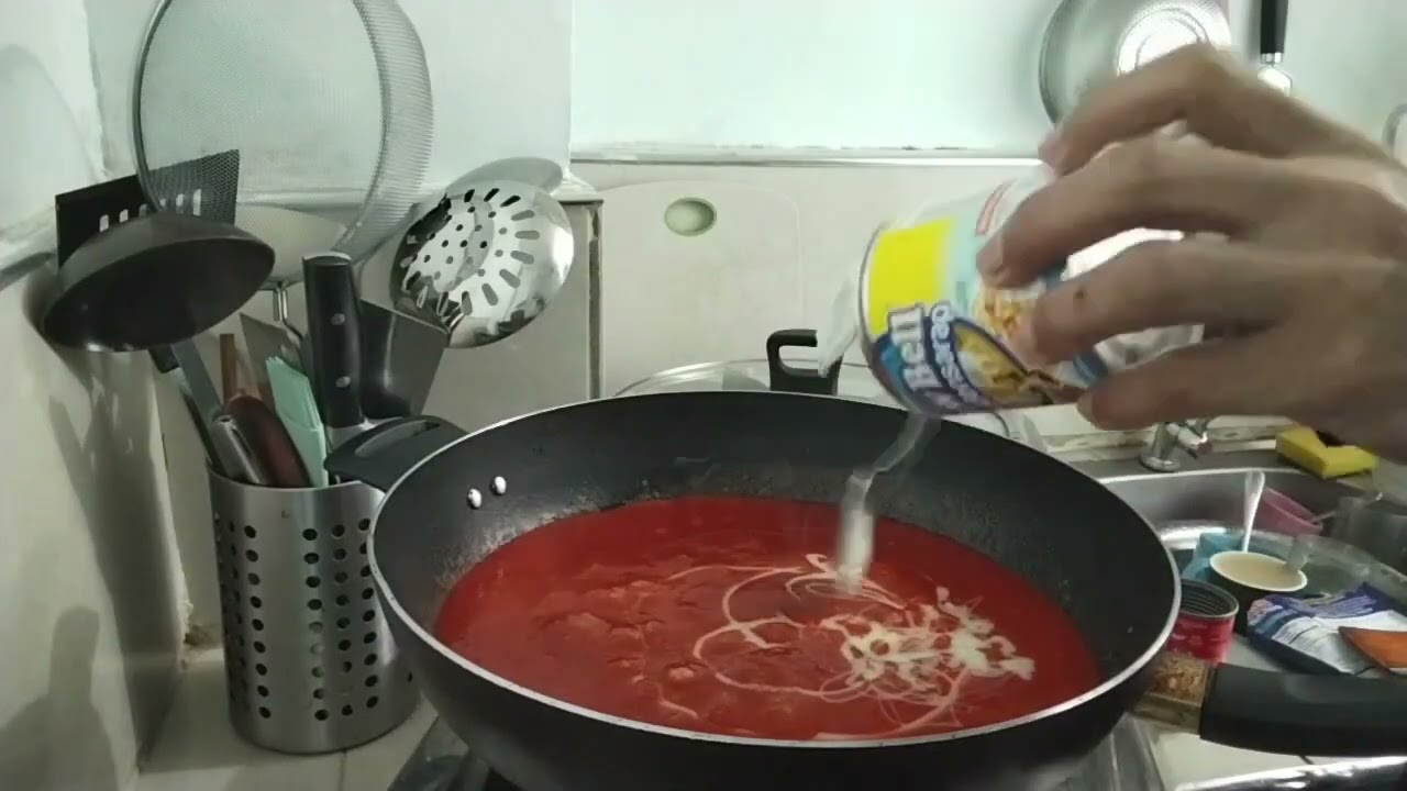 Spaghetti #how to cook spaghetti #jolly spaghetti #home style cooking #recipe ideas #cookingtutorial