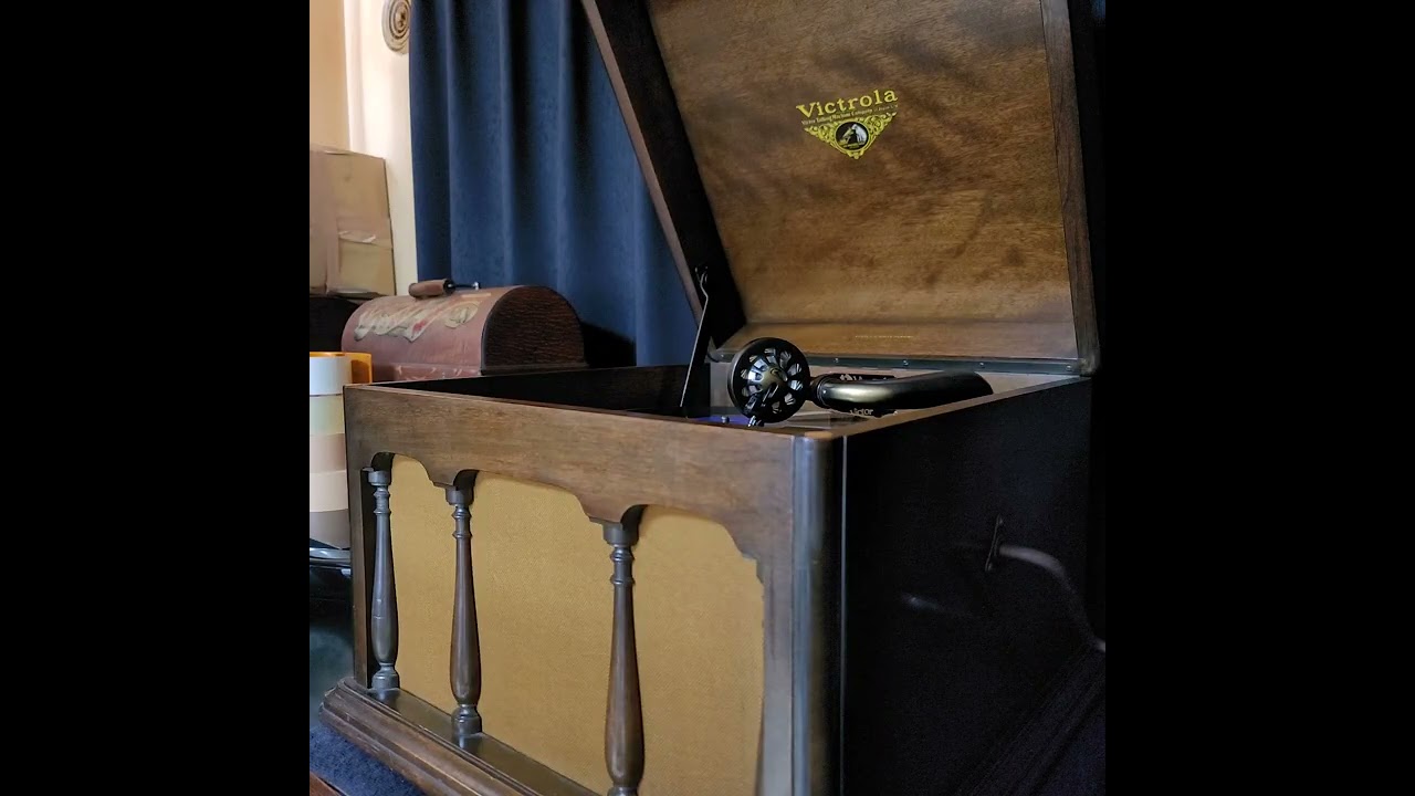 Claire Croiza（クレール・クロワザ）♪Sarabande♪ 1929年 78rpm. Victor VV 1 ｰ 80 phonograph.